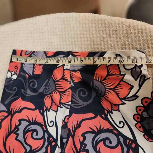 Gearbunch Leggings - comfortable & supportive yoga pants Day of the Dead💀 - Picture 4 of 12